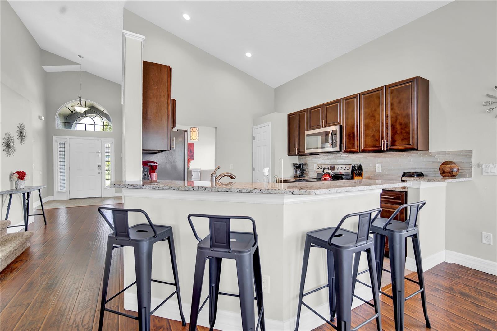 Image 6 of 39 For 535 Downing Circle