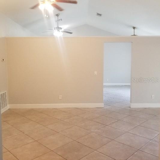 Image 5 of 18 For 3359 Hillmont Circle