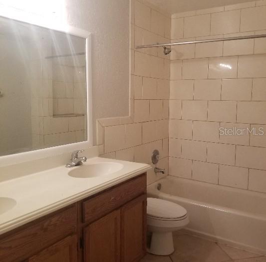 Image 9 of 18 For 3359 Hillmont Circle