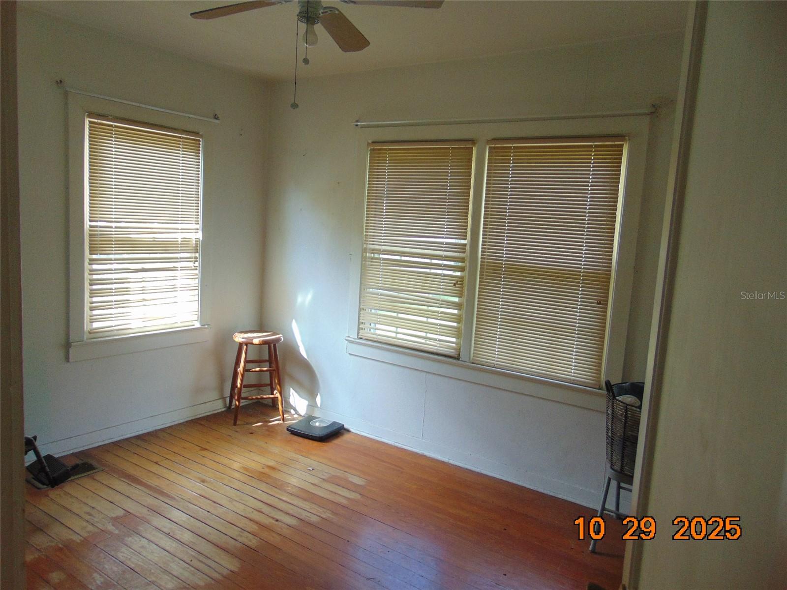 Image 7 of 13 For 884 20th Street