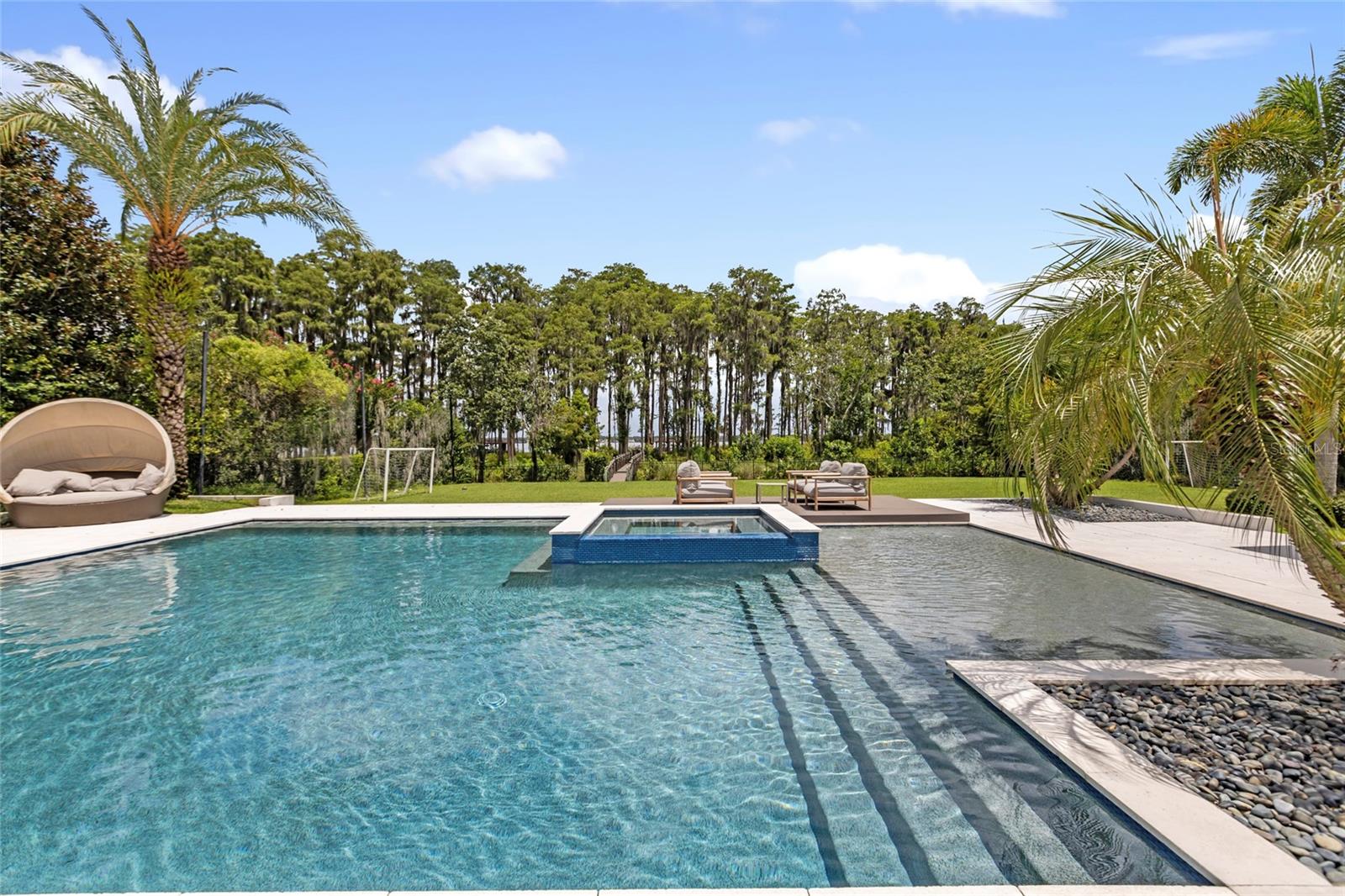 Image 53 of 76 For 6149 Grosvenor Shore Dr