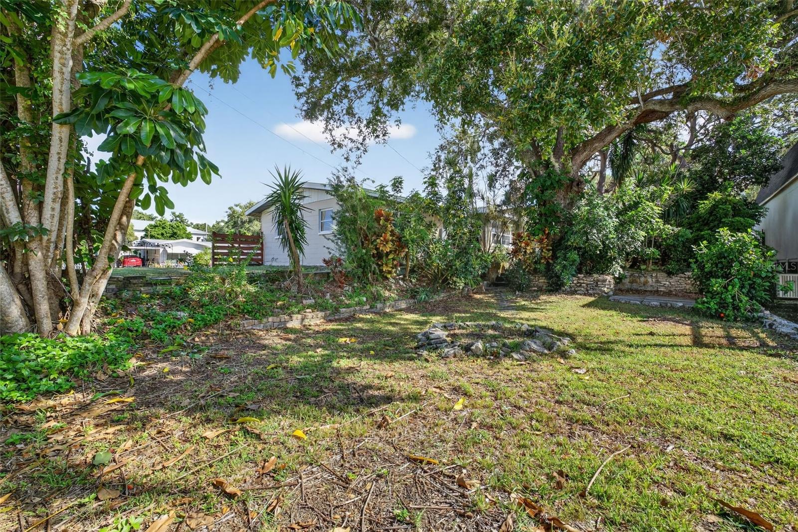 Image 3 of 36 For 3711 Pinellas Avenue