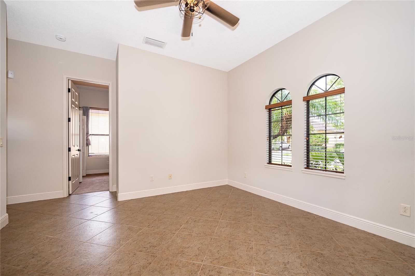 Image 33 of 41 For 7415 Pointe Venezia Drive