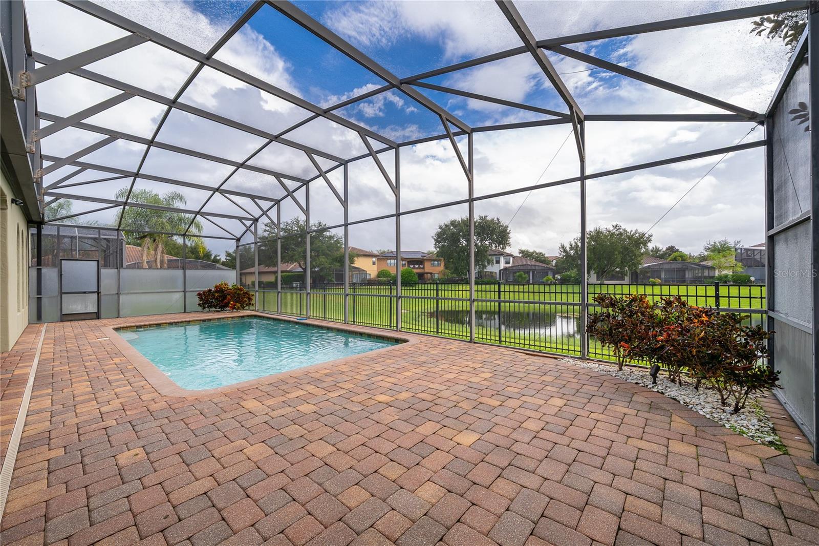 Image 38 of 41 For 7415 Pointe Venezia Drive