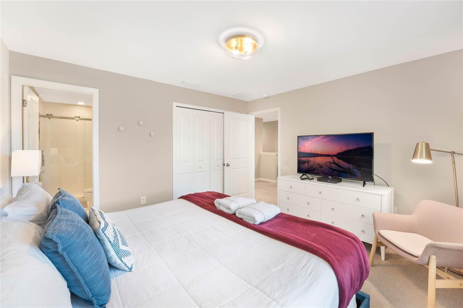 Image 21 of 32 For 4400 Le Reve Court