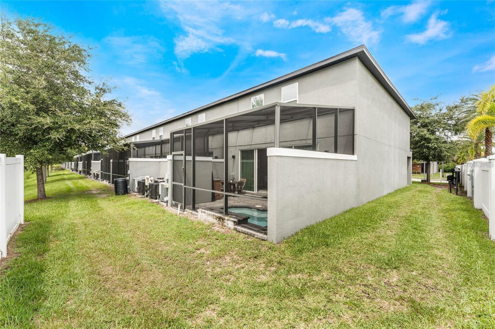 Image 26 of 32 For 4400 Le Reve Court