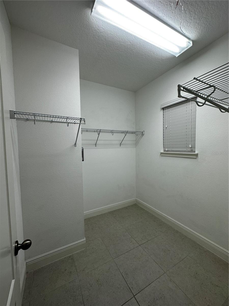 Image 20 of 39 For 15479 Sugar Citrus Drive