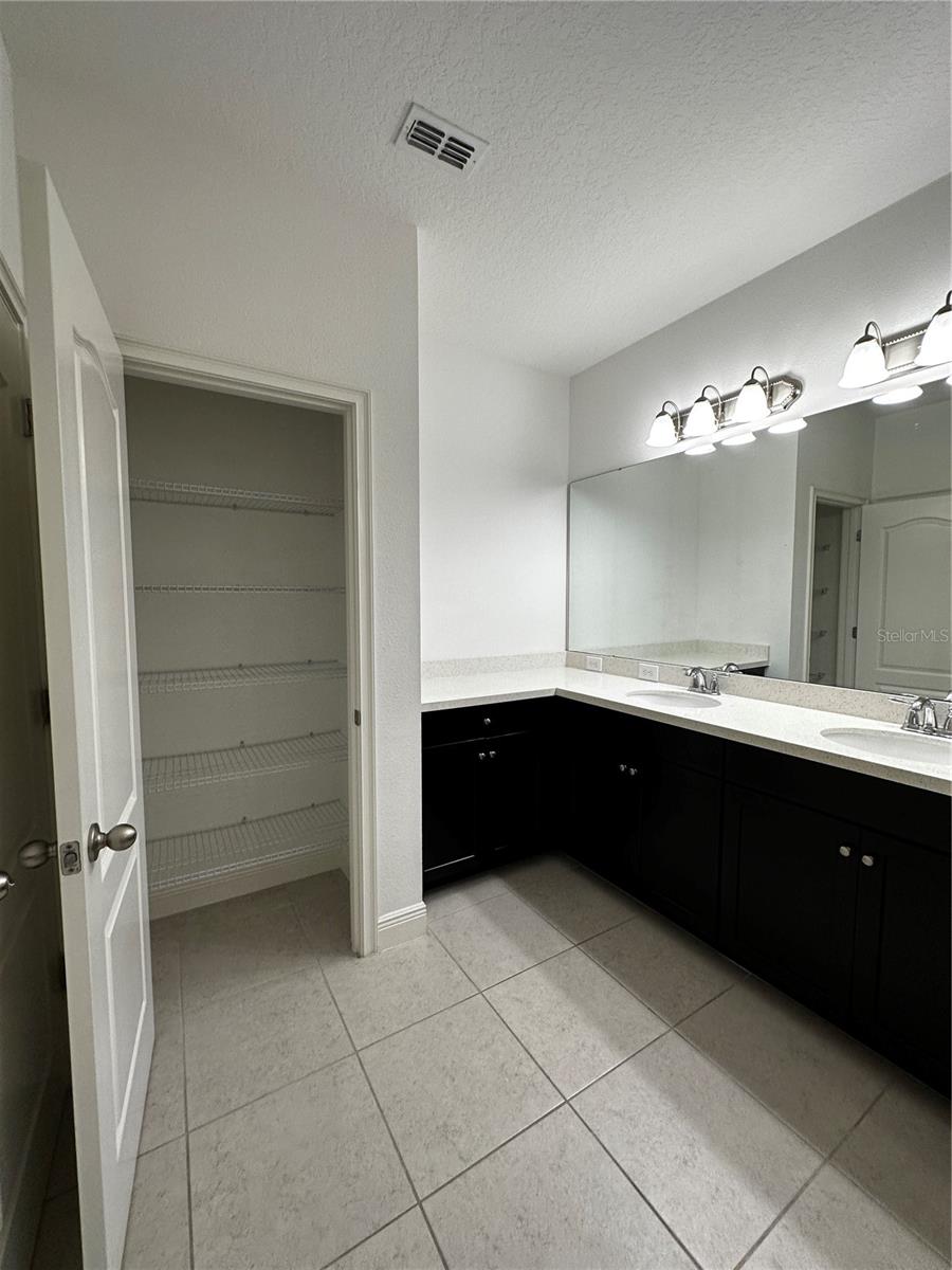 Image 22 of 39 For 15479 Sugar Citrus Drive