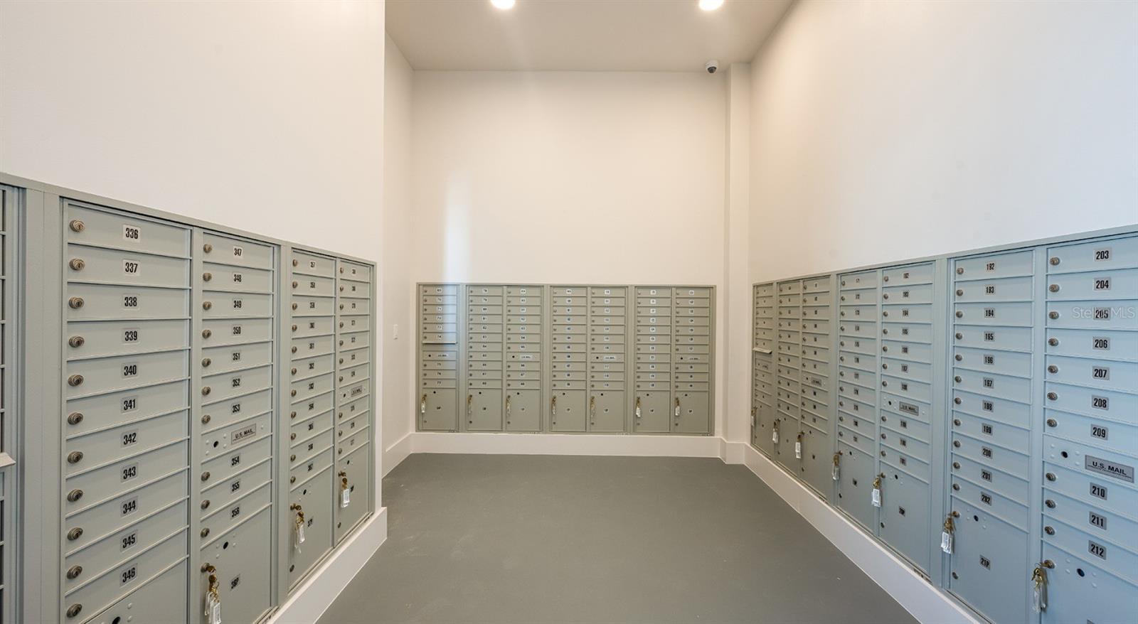 Image 31 of 50 For 8925 Livigno Way B2