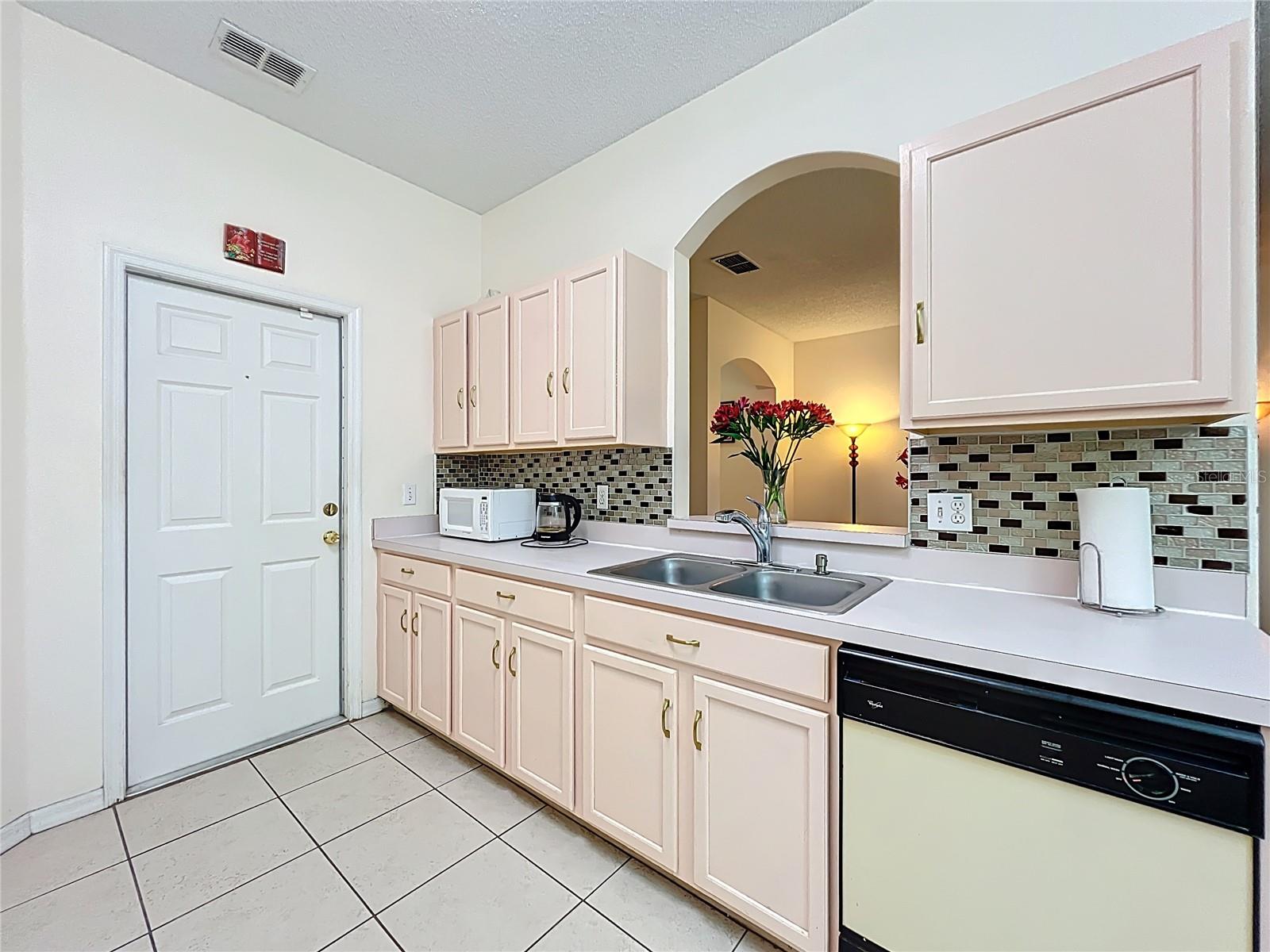 Image 17 of 43 For 4687 Westgrove Way