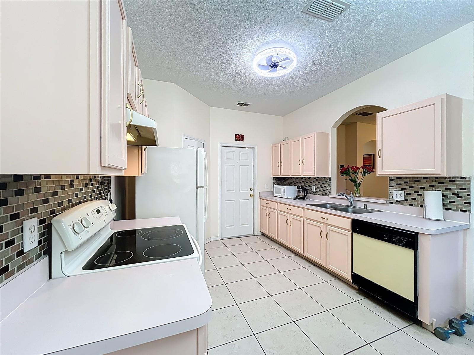 Image 28 of 43 For 4687 Westgrove Way