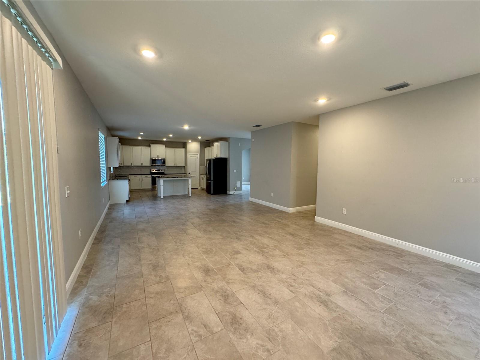 Image 19 of 64 For 1381 Bering Road