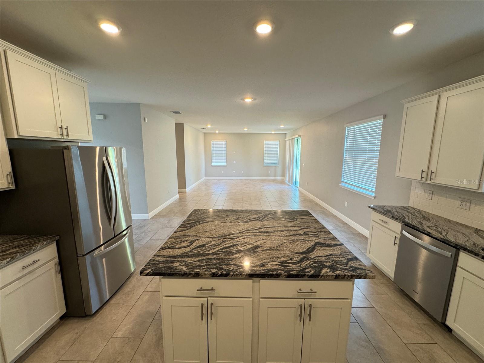 Image 23 of 64 For 1381 Bering Road