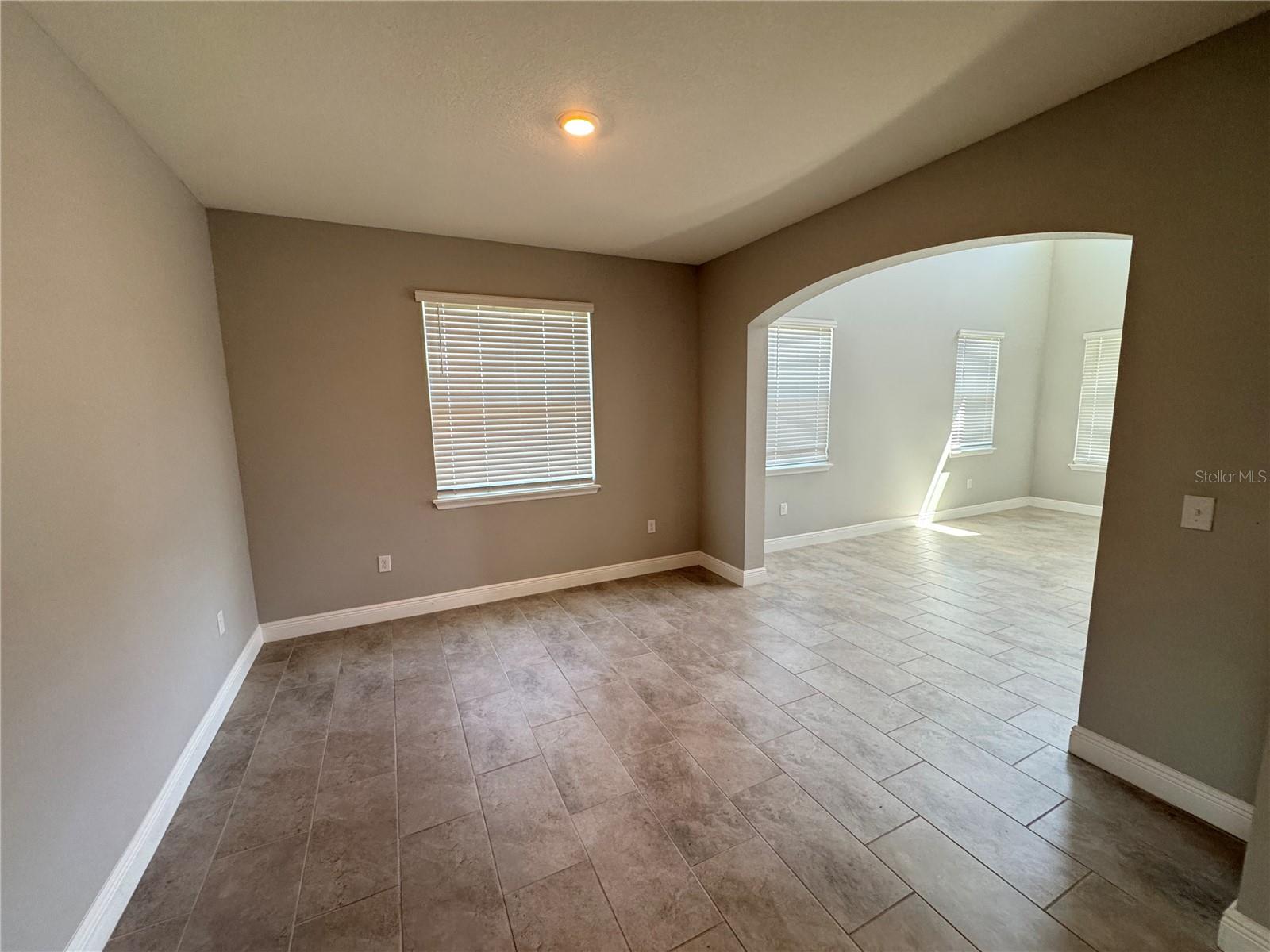 Image 25 of 64 For 1381 Bering Road