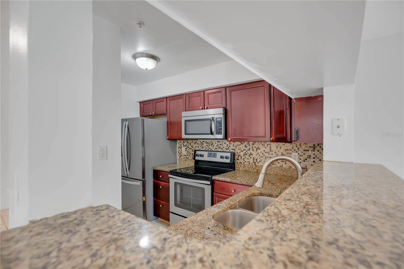 Image 9 of 27 For 241 Afton Square 308