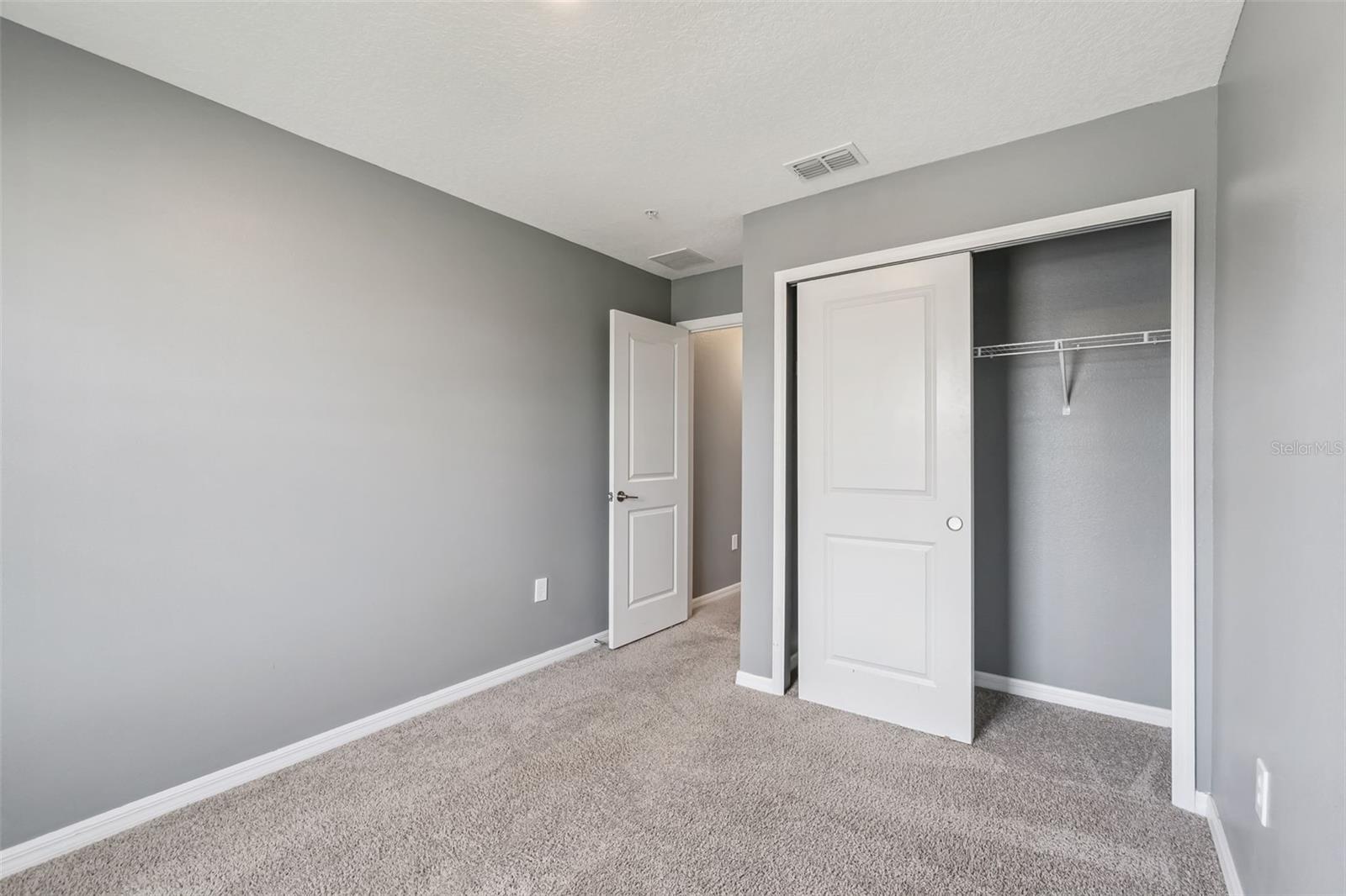 Image 13 of 20 For 4431 Arlington Avenue