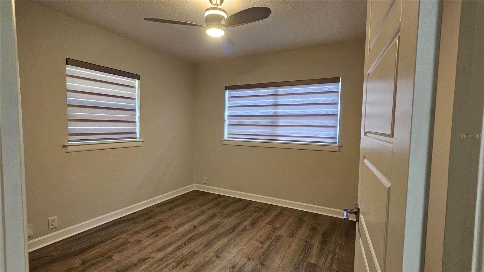 Image 5 of 11 For 125 Miller Street