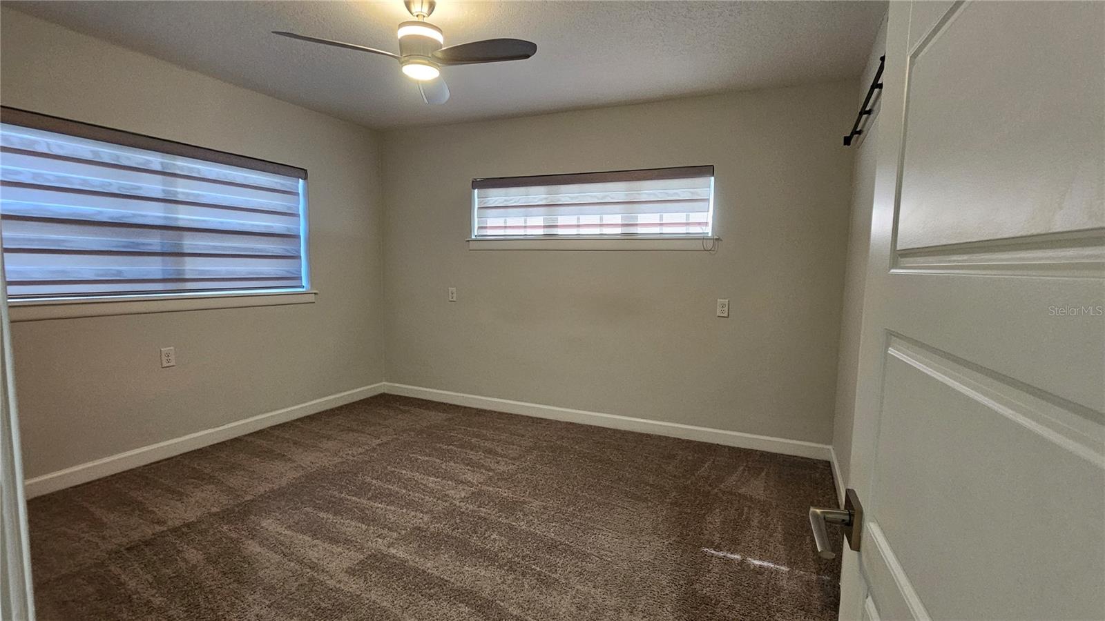 Image 6 of 11 For 125 Miller Street