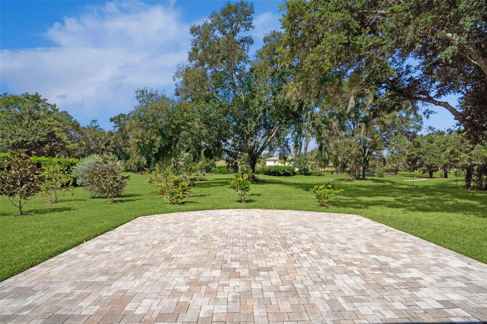 Image 43 of 92 For 32139 Red Tail Boulevard