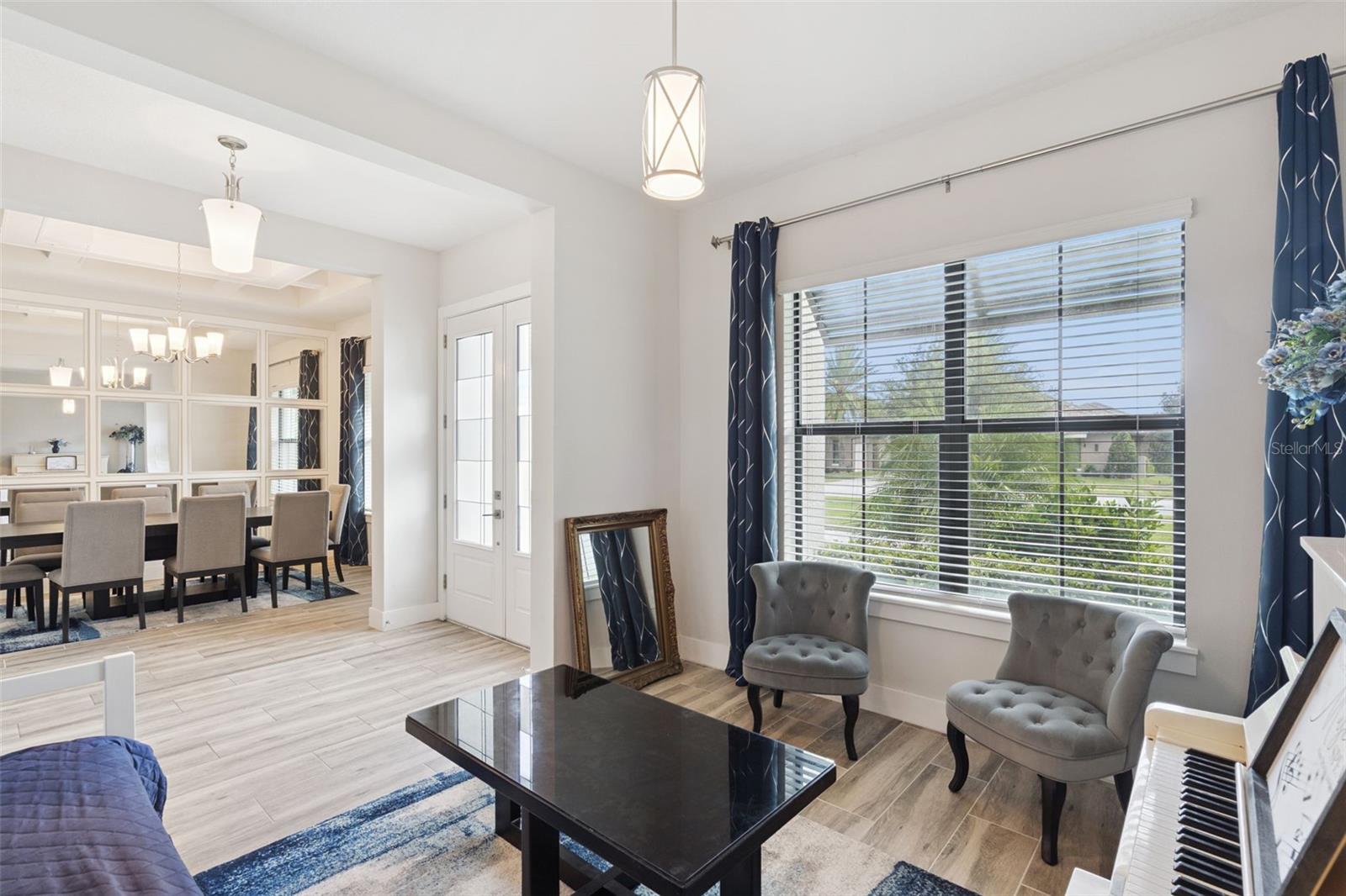 Image 6 of 92 For 32139 Red Tail Boulevard