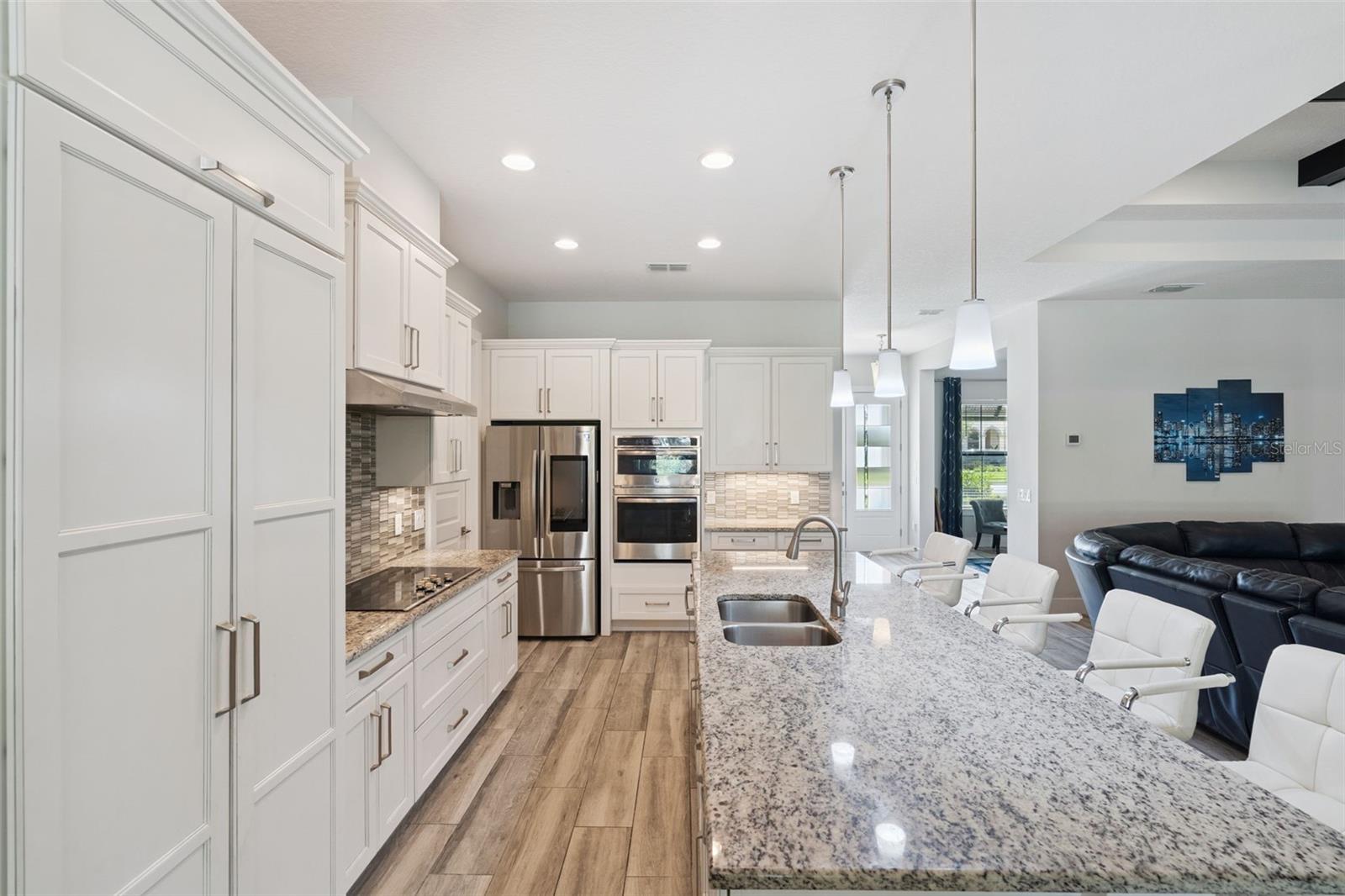 Image 8 of 92 For 32139 Red Tail Boulevard