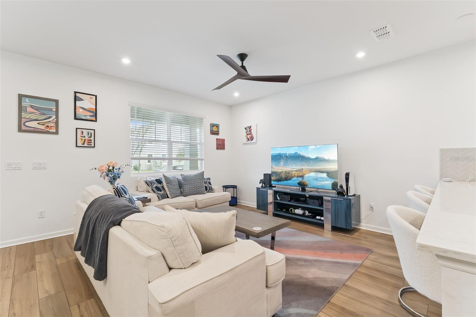 Image 5 of 48 For 7720 Clove Hitch Way