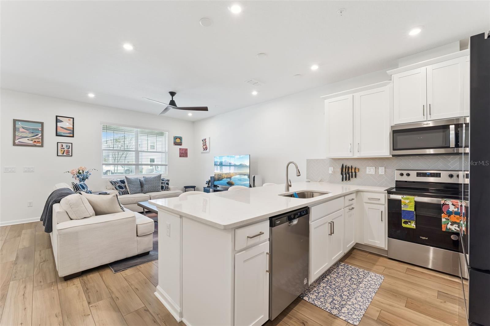 Image 7 of 48 For 7720 Clove Hitch Way