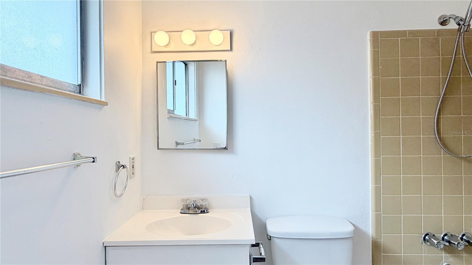 Image 11 of 25 For 302 Soldier Square