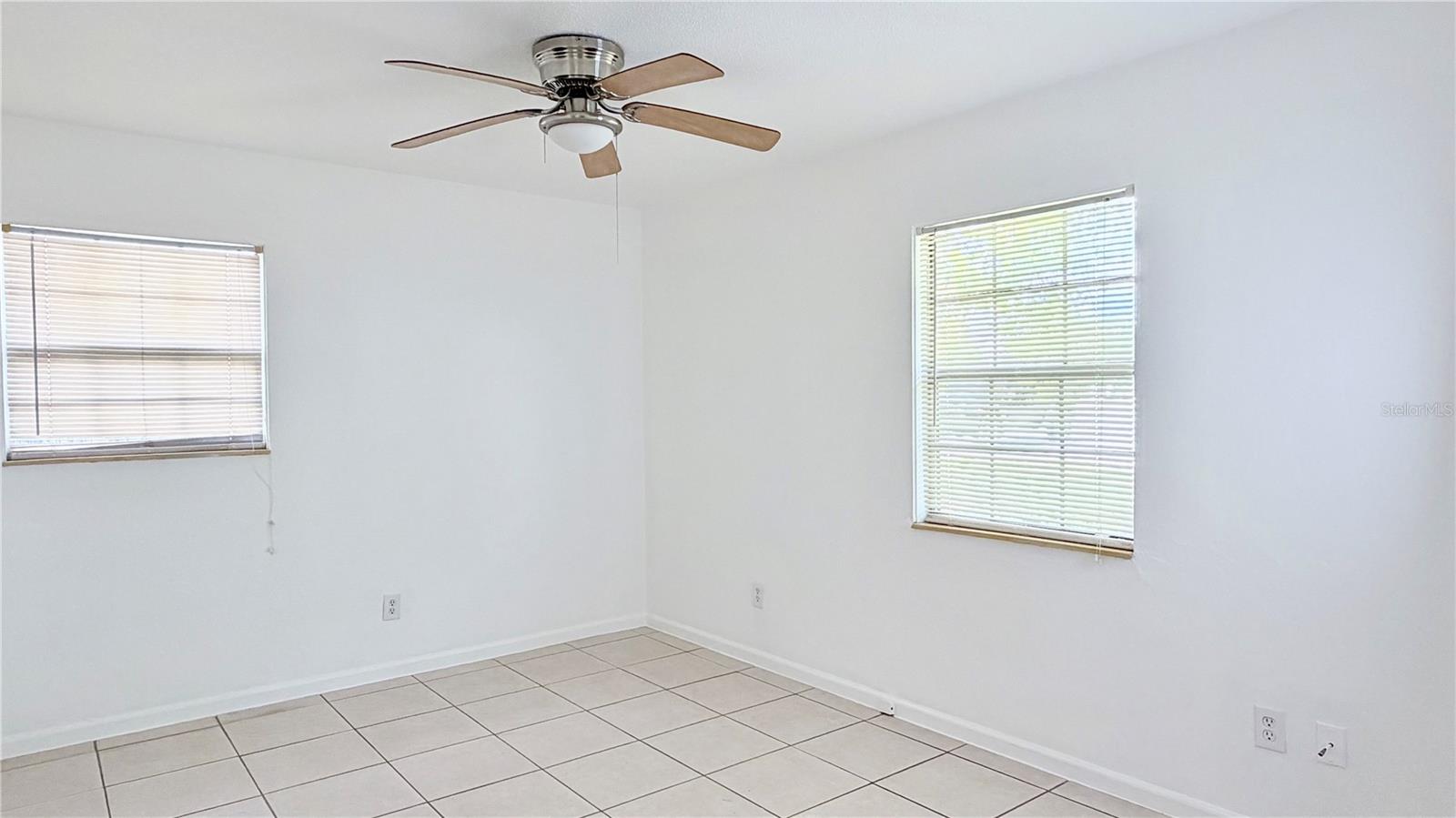 Image 13 of 25 For 302 Soldier Square