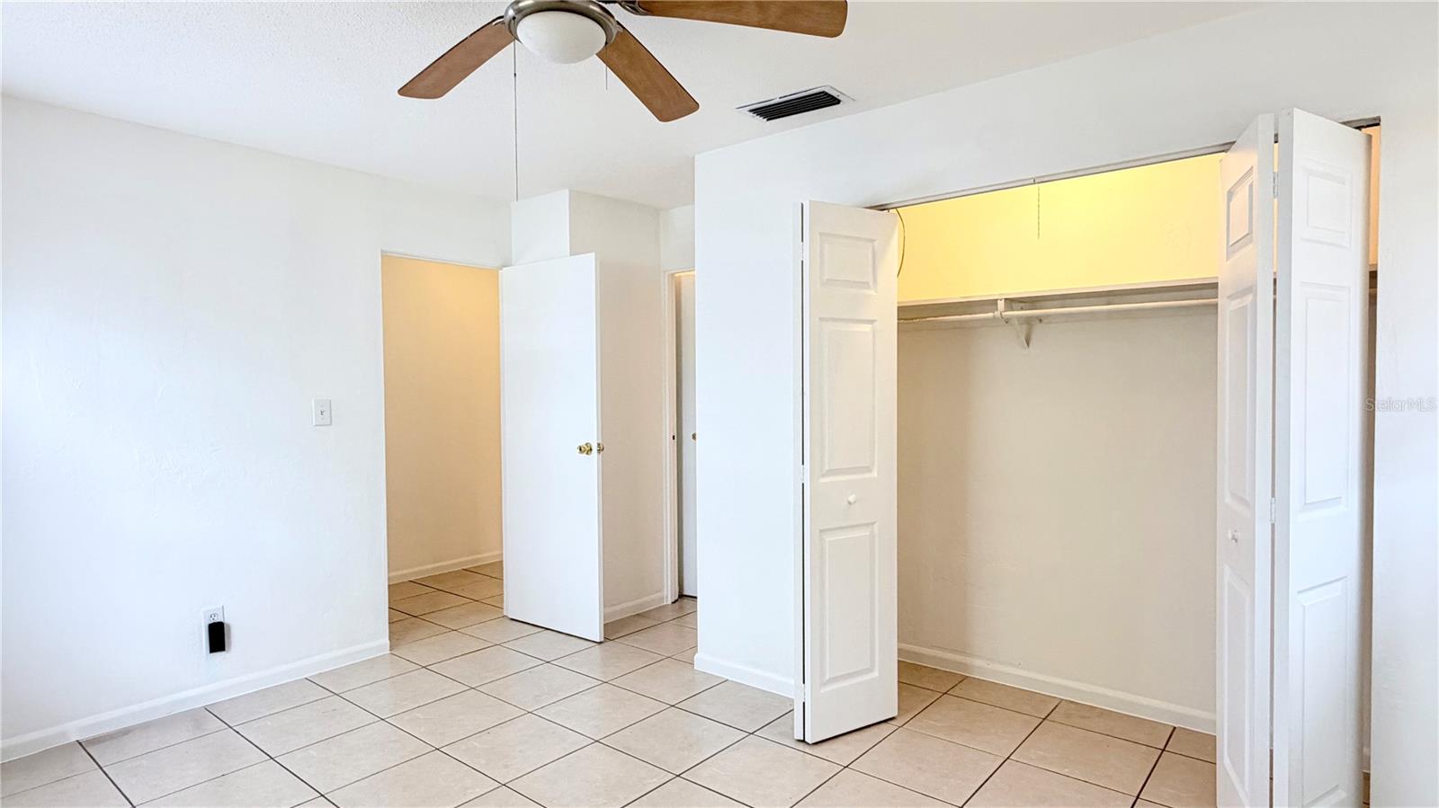 Image 14 of 25 For 302 Soldier Square