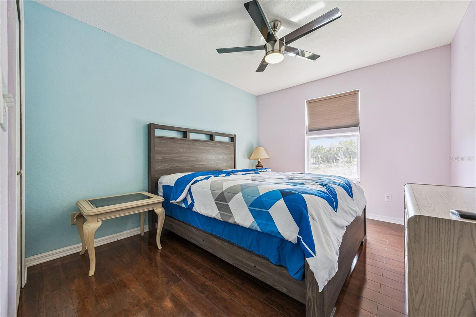 Image 31 of 57 For 596 Cresting Oak Circle 25