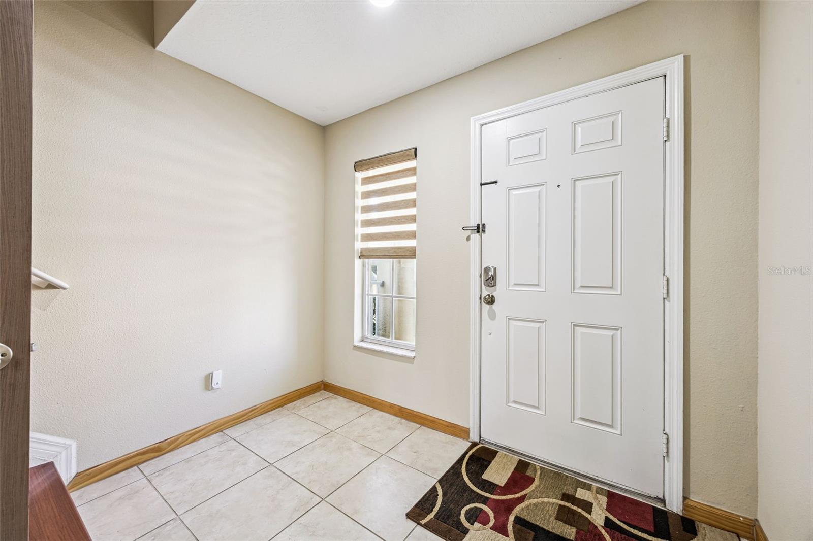 Image 8 of 57 For 596 Cresting Oak Circle 25