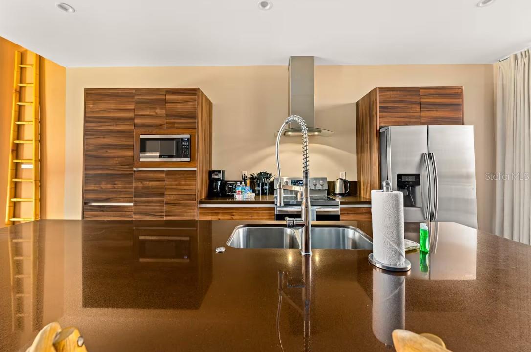 Image 12 of 39 For 7513 Brooklyn Drive