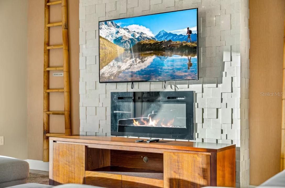 Image 14 of 39 For 7513 Brooklyn Drive