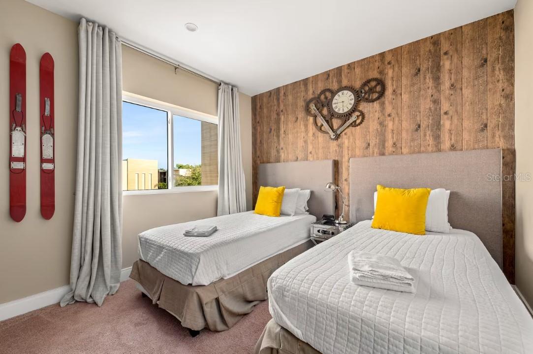 Image 33 of 39 For 7513 Brooklyn Drive