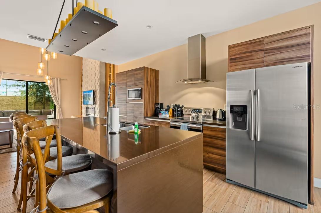 Image 5 of 39 For 7513 Brooklyn Drive