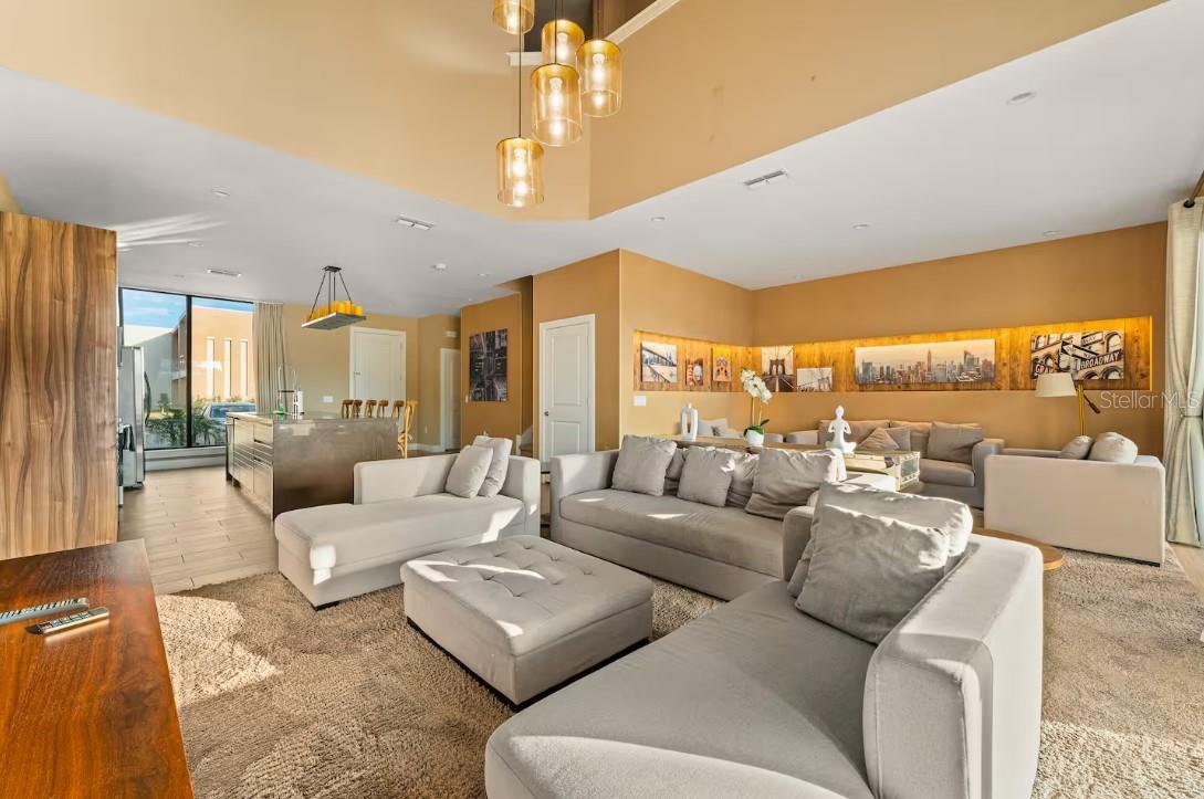 Image 9 of 39 For 7513 Brooklyn Drive