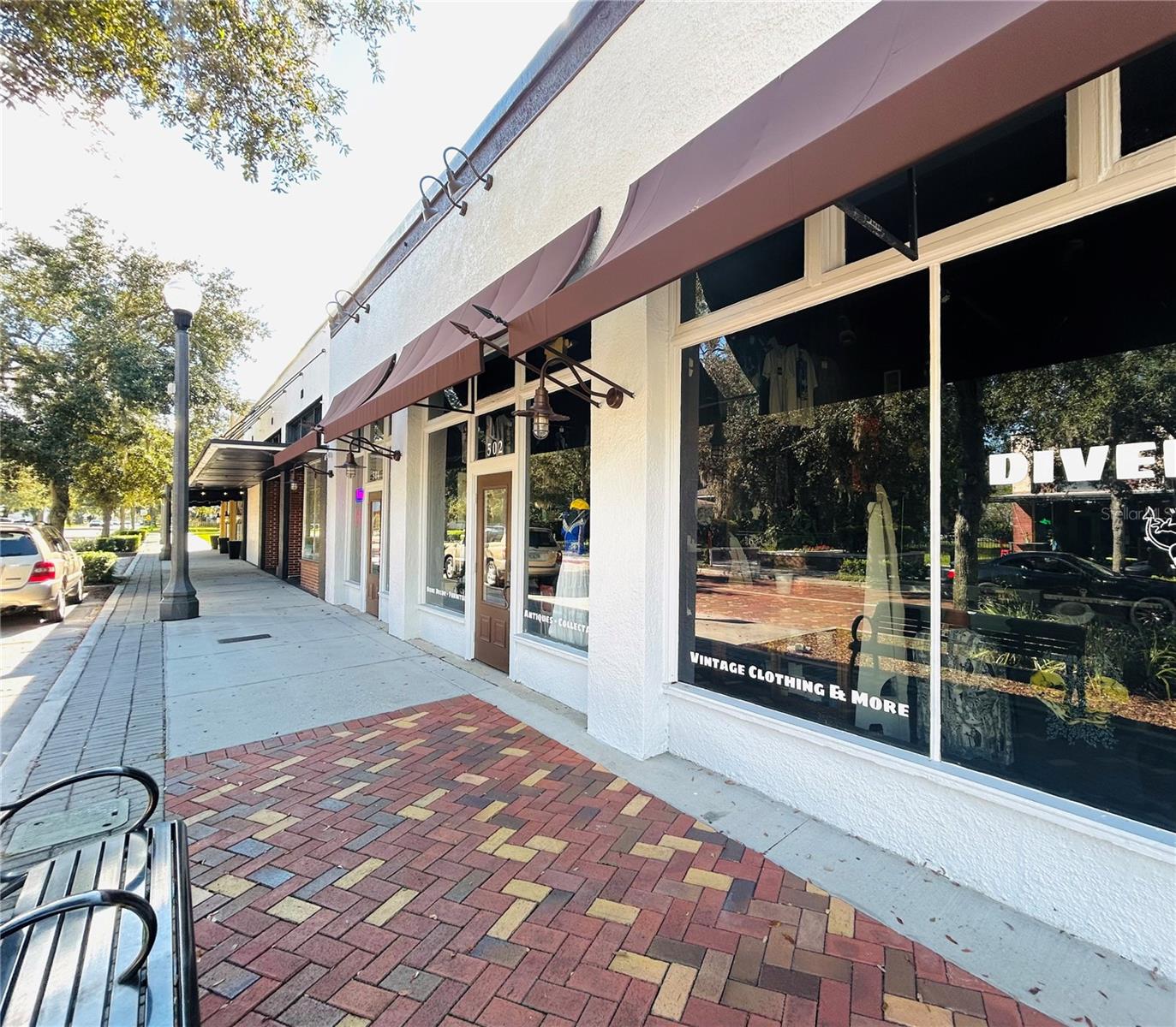 Image 3 of 8 For 500 Sanford Avenue