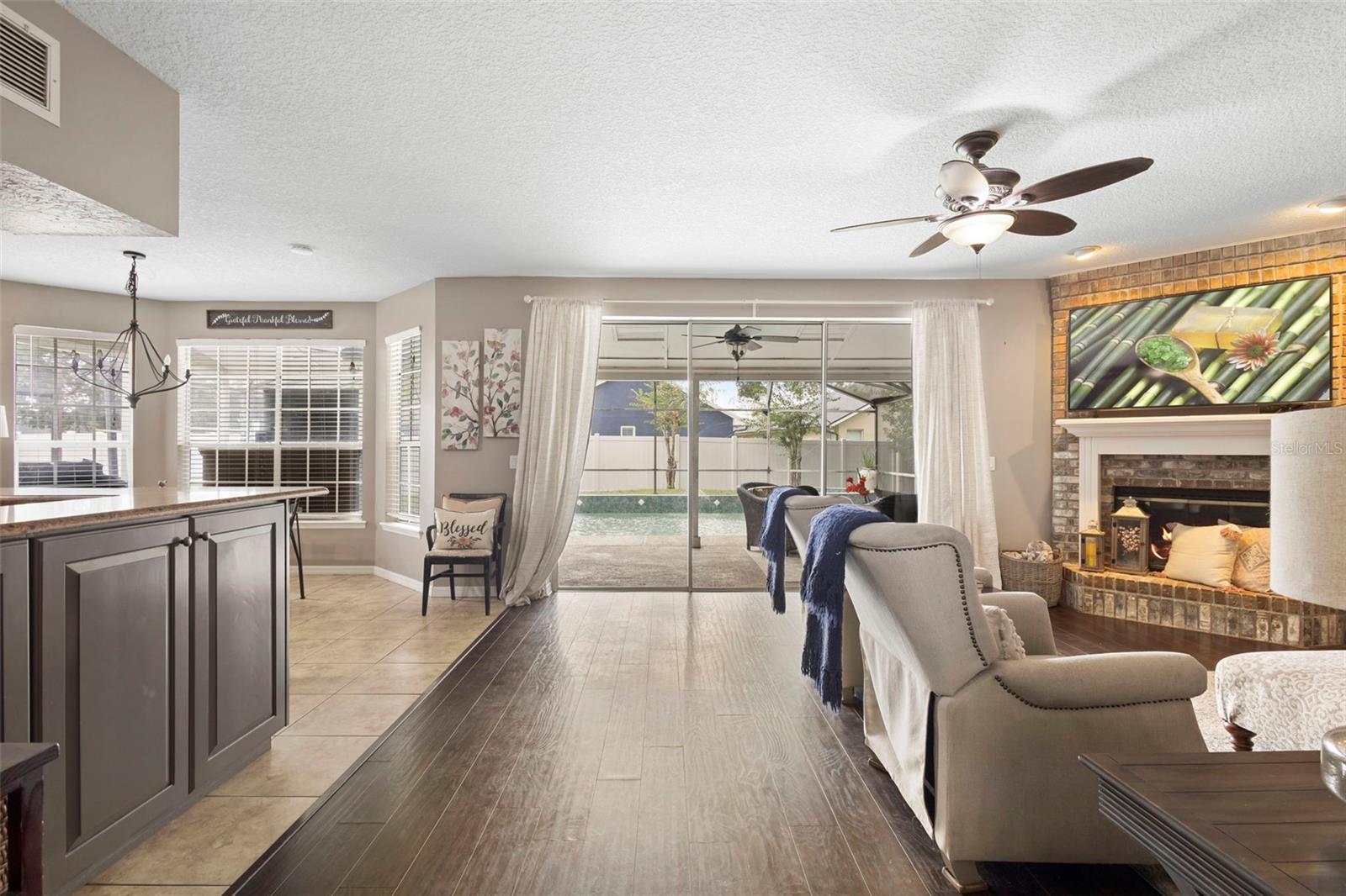 Image 20 of 66 For 303 Remington Drive