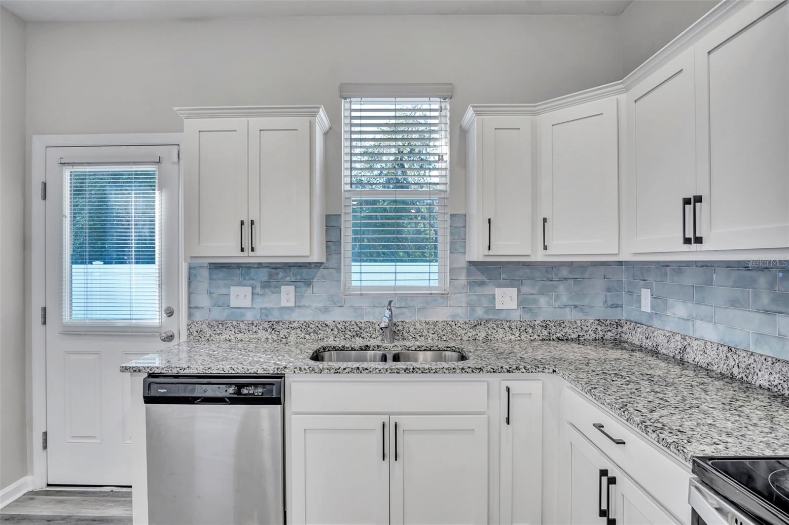 Image 11 of 24 For 1096 Cades Cove Way