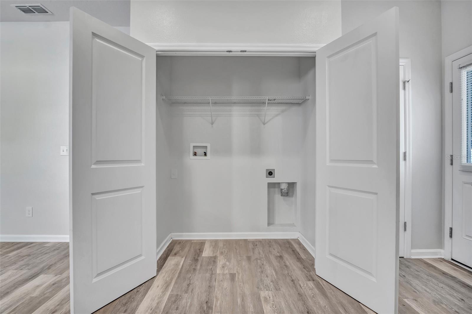 Image 12 of 24 For 1096 Cades Cove Way