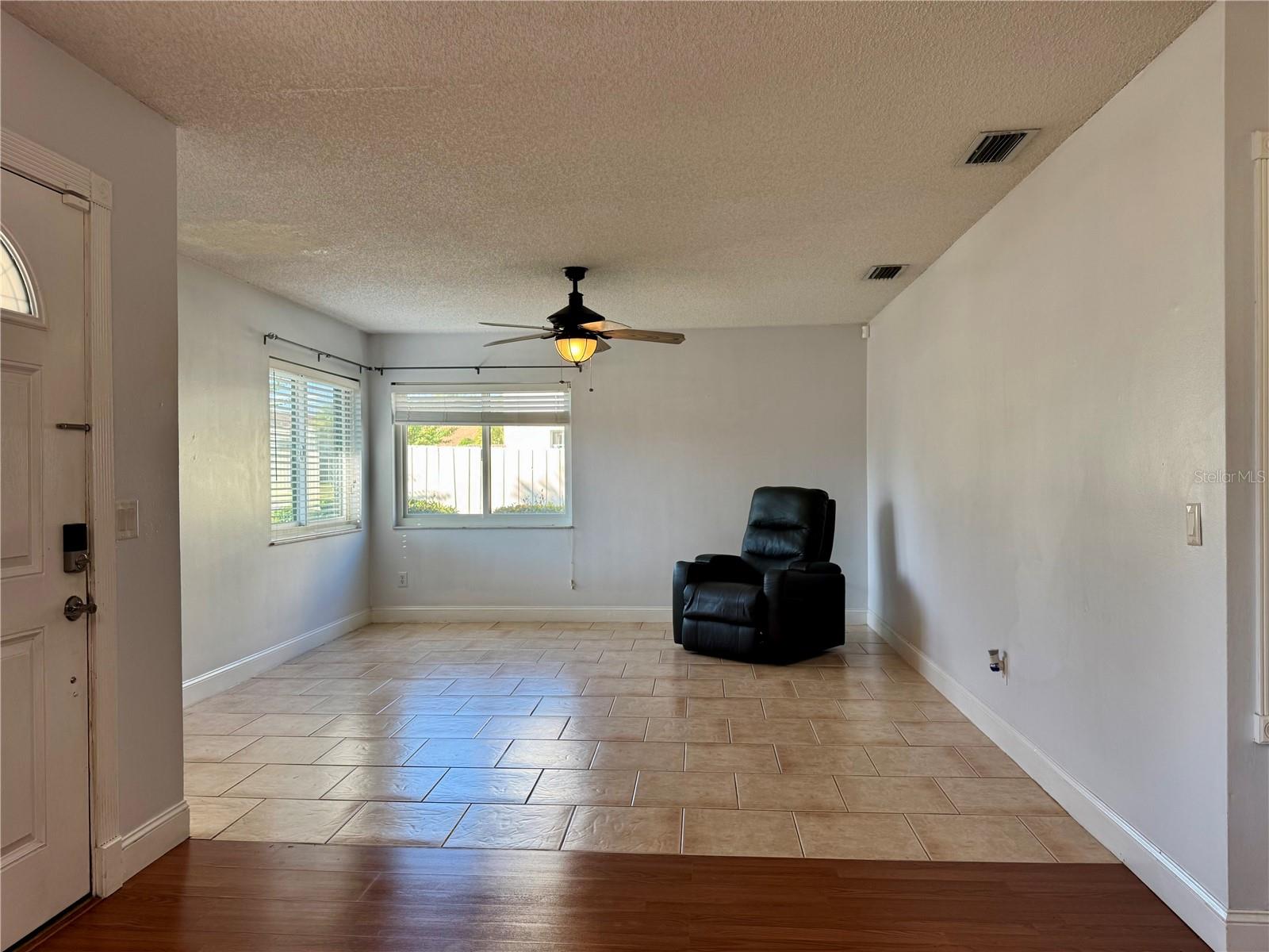 Image 4 of 32 For 668 Olympic Drive 1