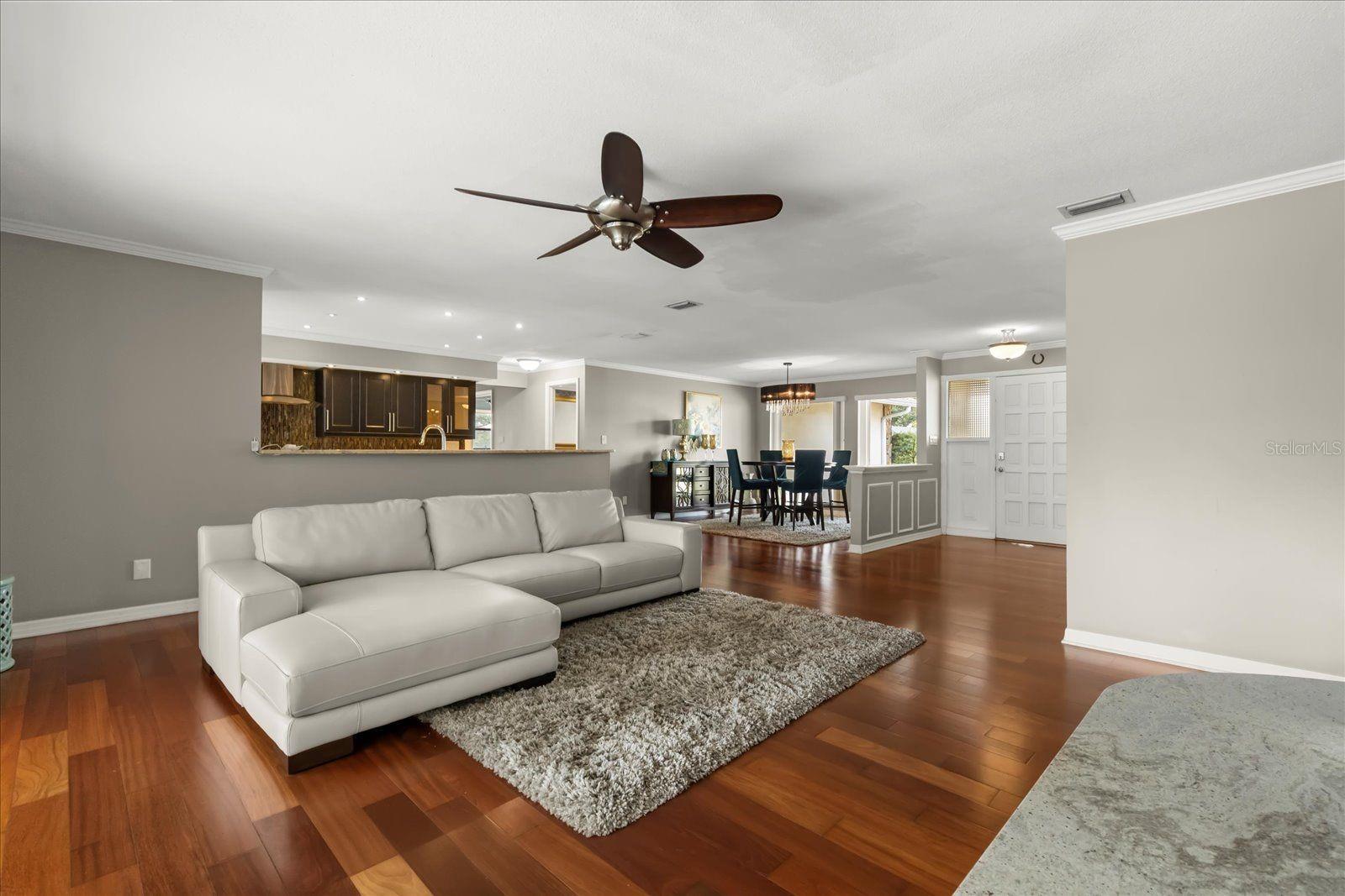 Image 3 of 40 For 1561 Mac Charles Court