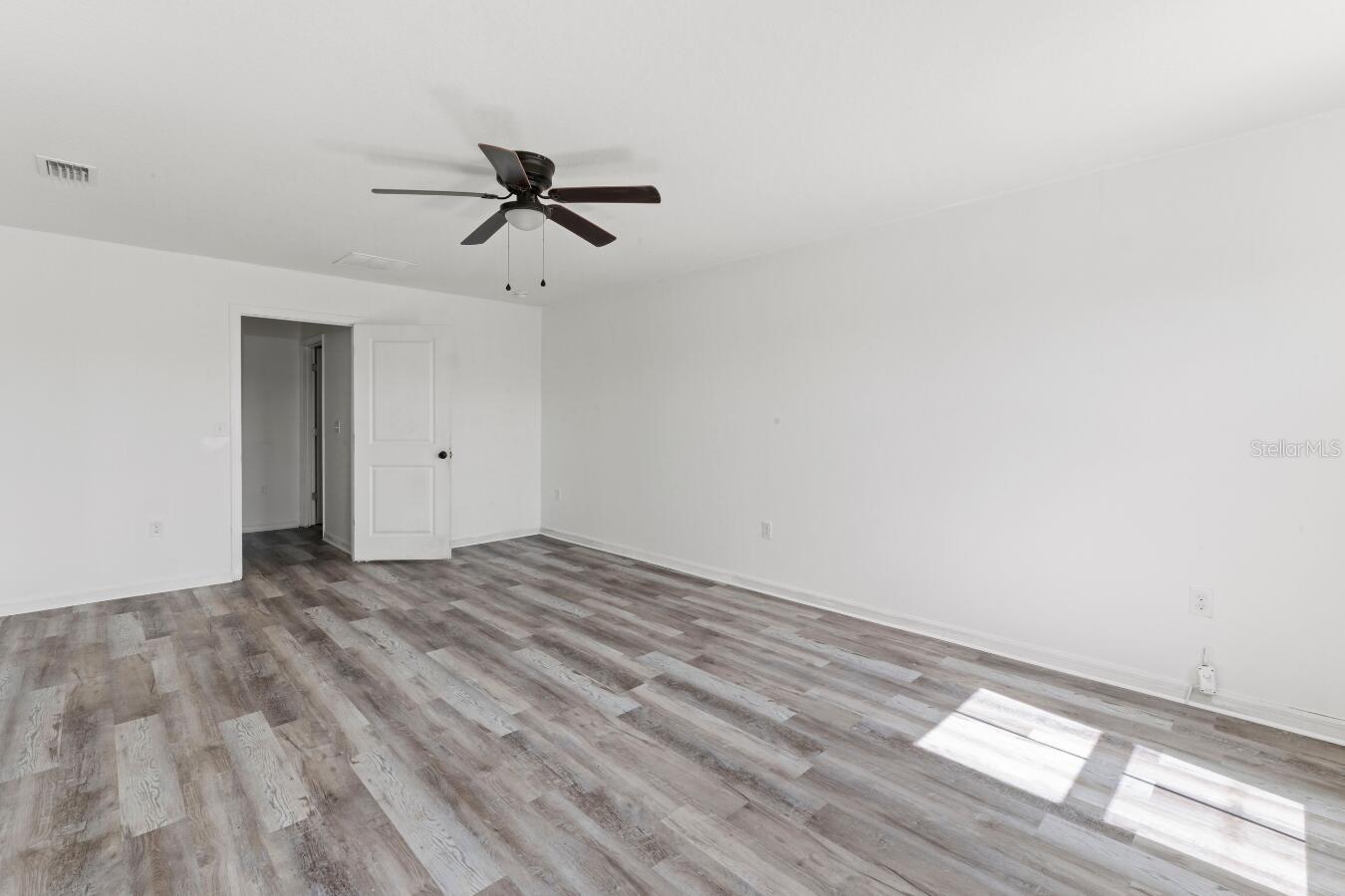 Image 20 of 37 For 10019 Geese Trail Circle