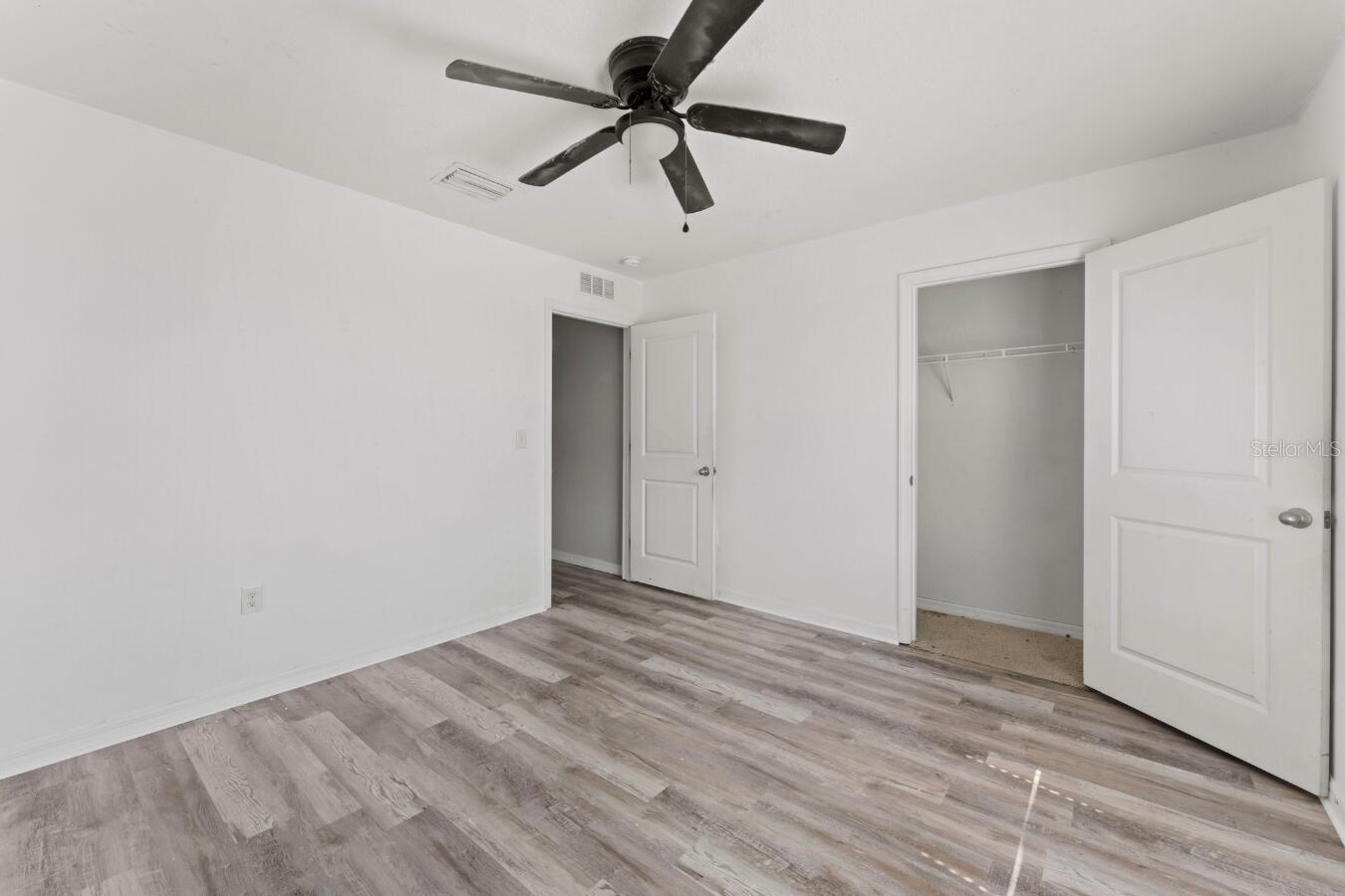 Image 24 of 37 For 10019 Geese Trail Circle