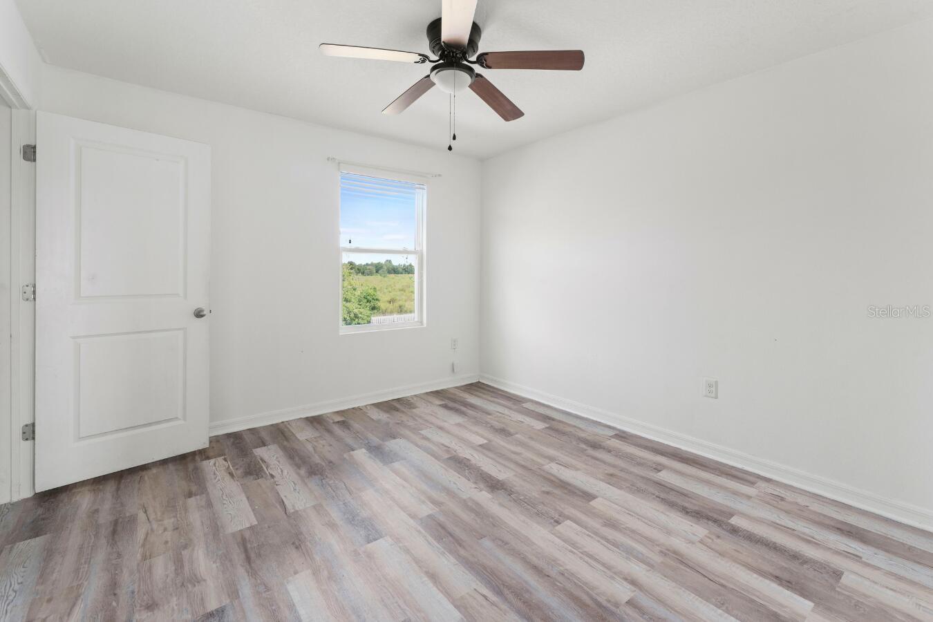 Image 25 of 37 For 10019 Geese Trail Circle