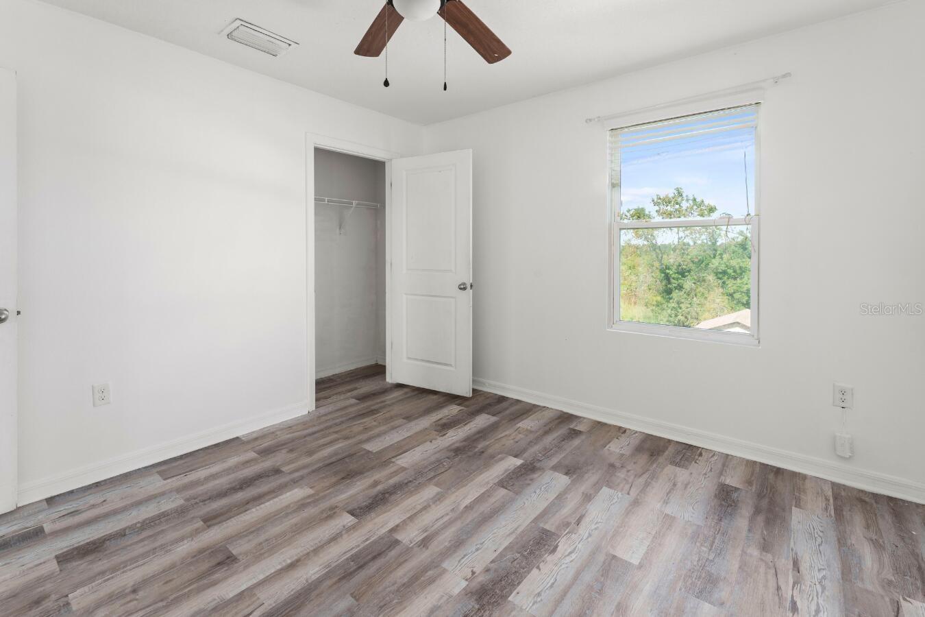 Image 26 of 37 For 10019 Geese Trail Circle