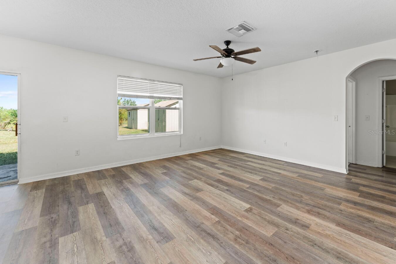 Image 8 of 37 For 10019 Geese Trail Circle