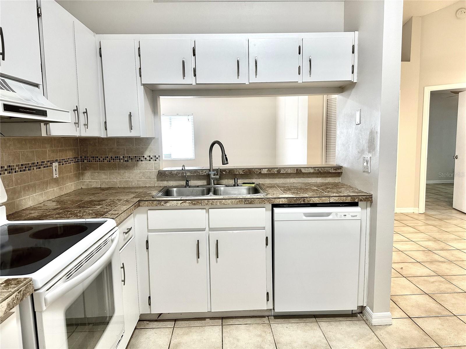 Image 14 of 49 For 3034 Senna Court