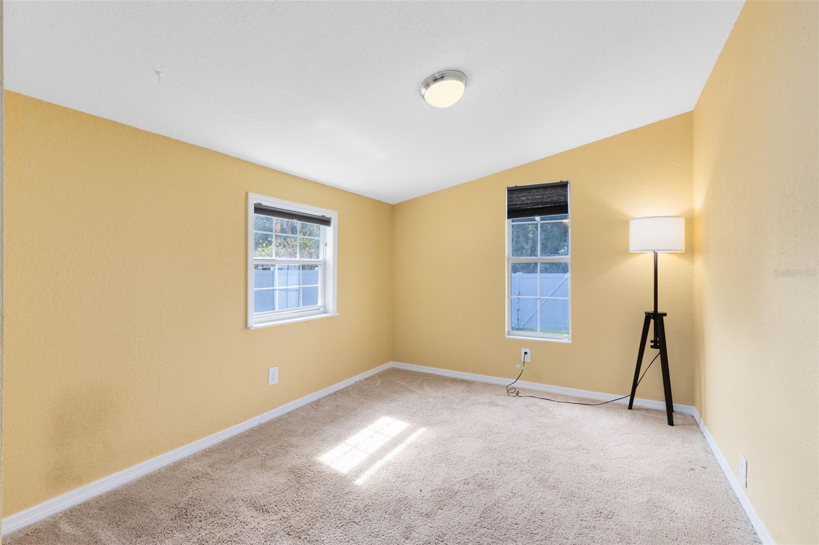 Image 15 of 28 For 701 25th Street